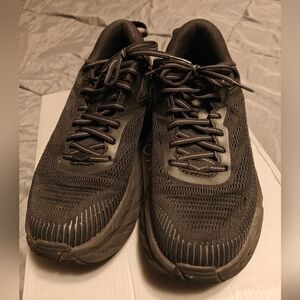 Hoka black Bondi 7 size 8 women